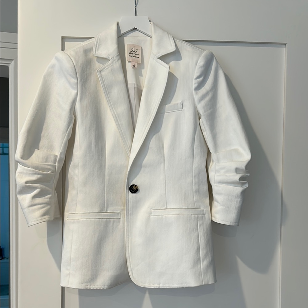 Cinq a sept white 3/4 sleeve rouched elbow blazer size 0